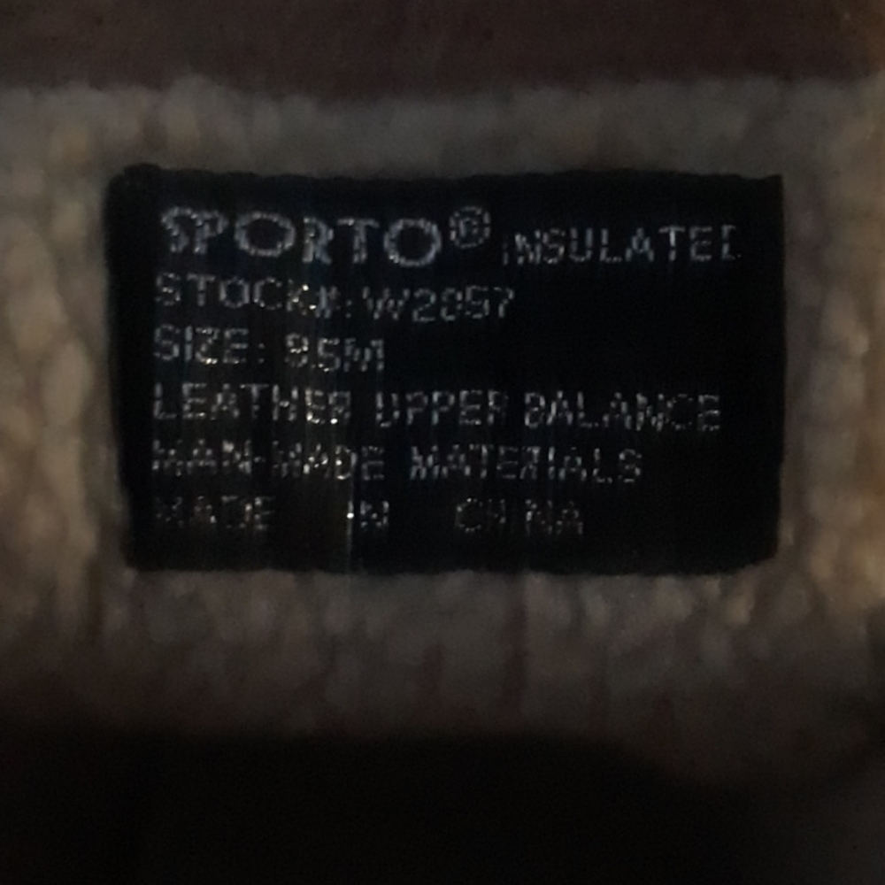 Waterproof low boots - Picture 8 of 9